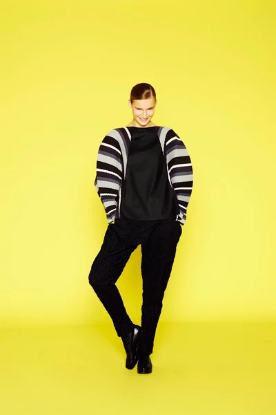 Look 27